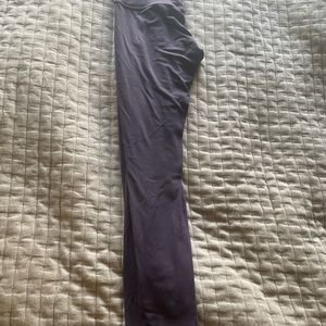 Lululemon cropped align purple leggings